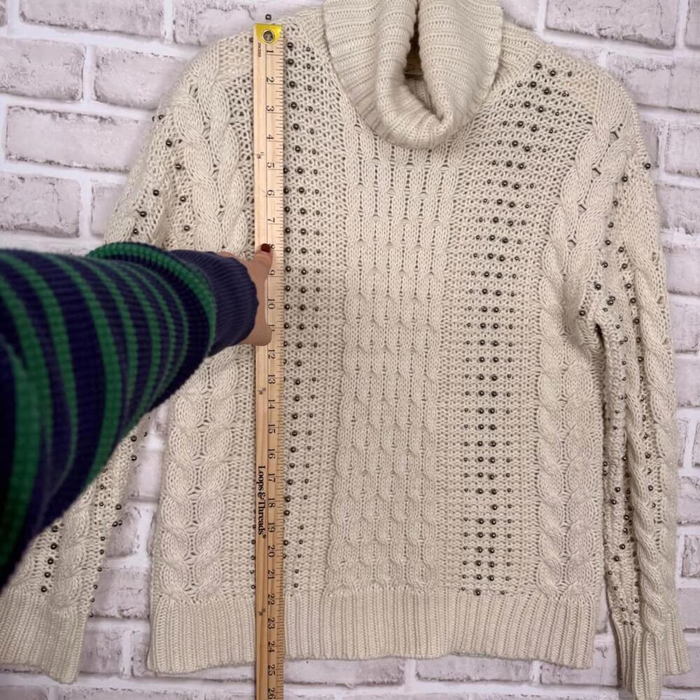 RD Style Women's Size S‎ Cable Knit Beaded Turtleneck Sweater Boutique Brand - Picture 7 of 8